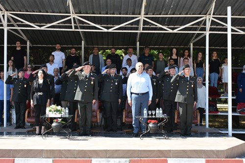 Gemlik Askerî Veteriner Okulu ve Eğitim Merkezi Komutanlığında  Yemin Töreni Programı
