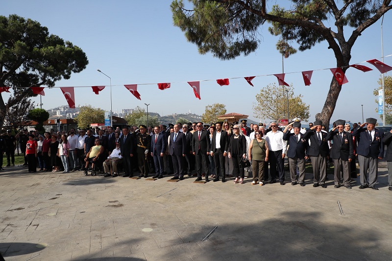 30 AĞUSTOS ZAFER BAYRAMI RESMİ PROGRAMI ATATÜRK ANITI ÖNÜNDE GERÇEKLEŞTİ