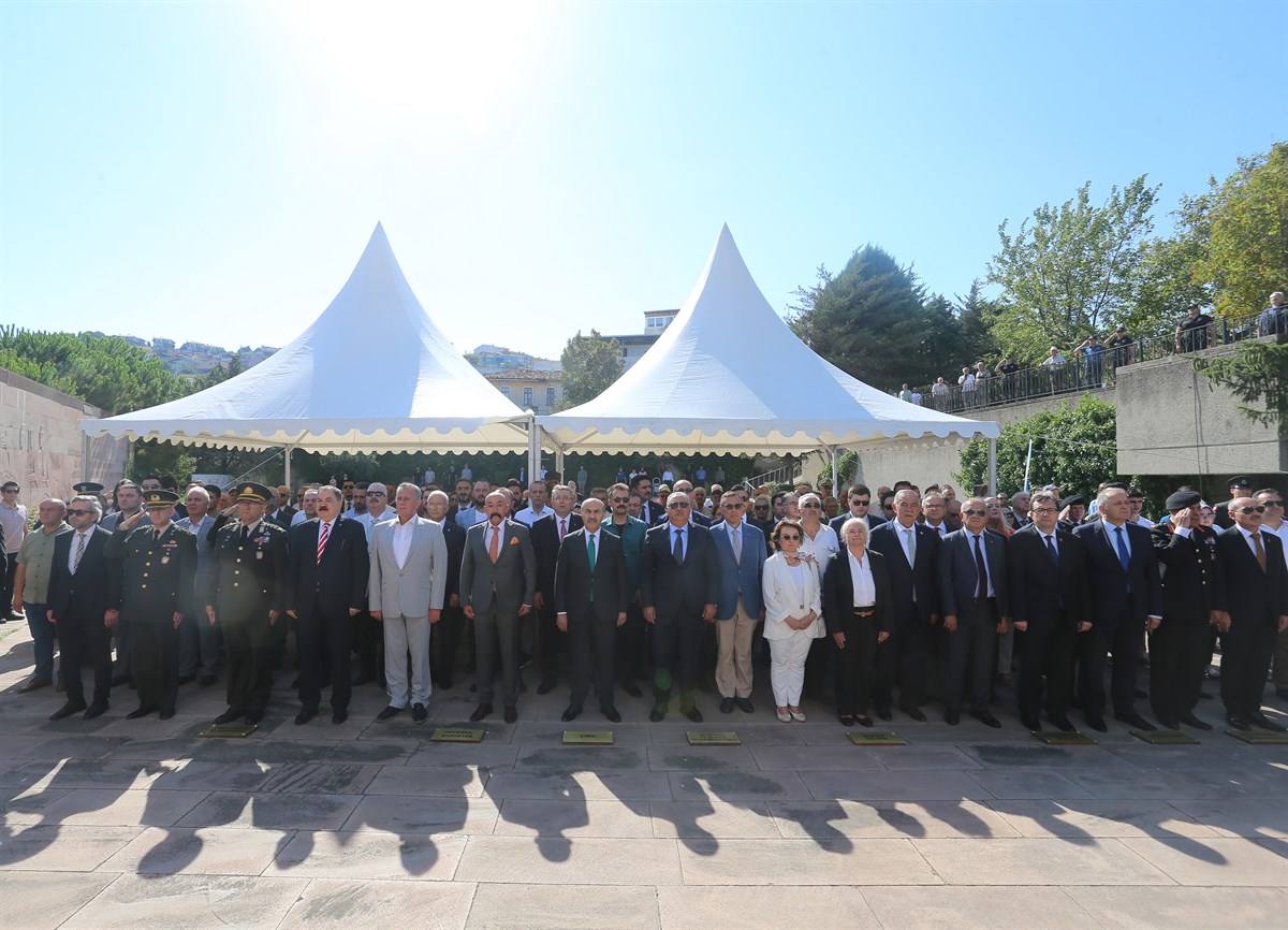 3. Cumhurbaşkanımız Merhum Celal Bayar Mezarı Başında Anıldı